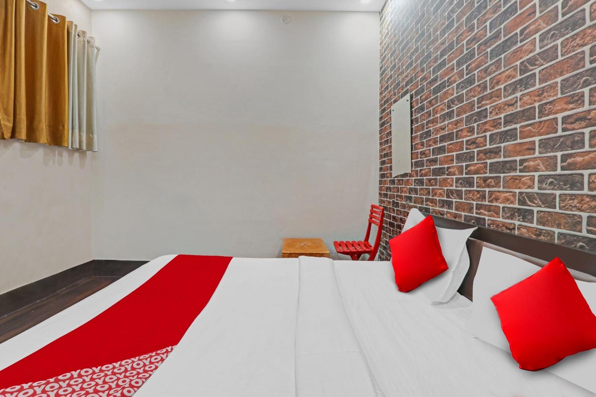 Hotel O New Pacifica Grand Near Phoenix United 러크나우 외부 사진