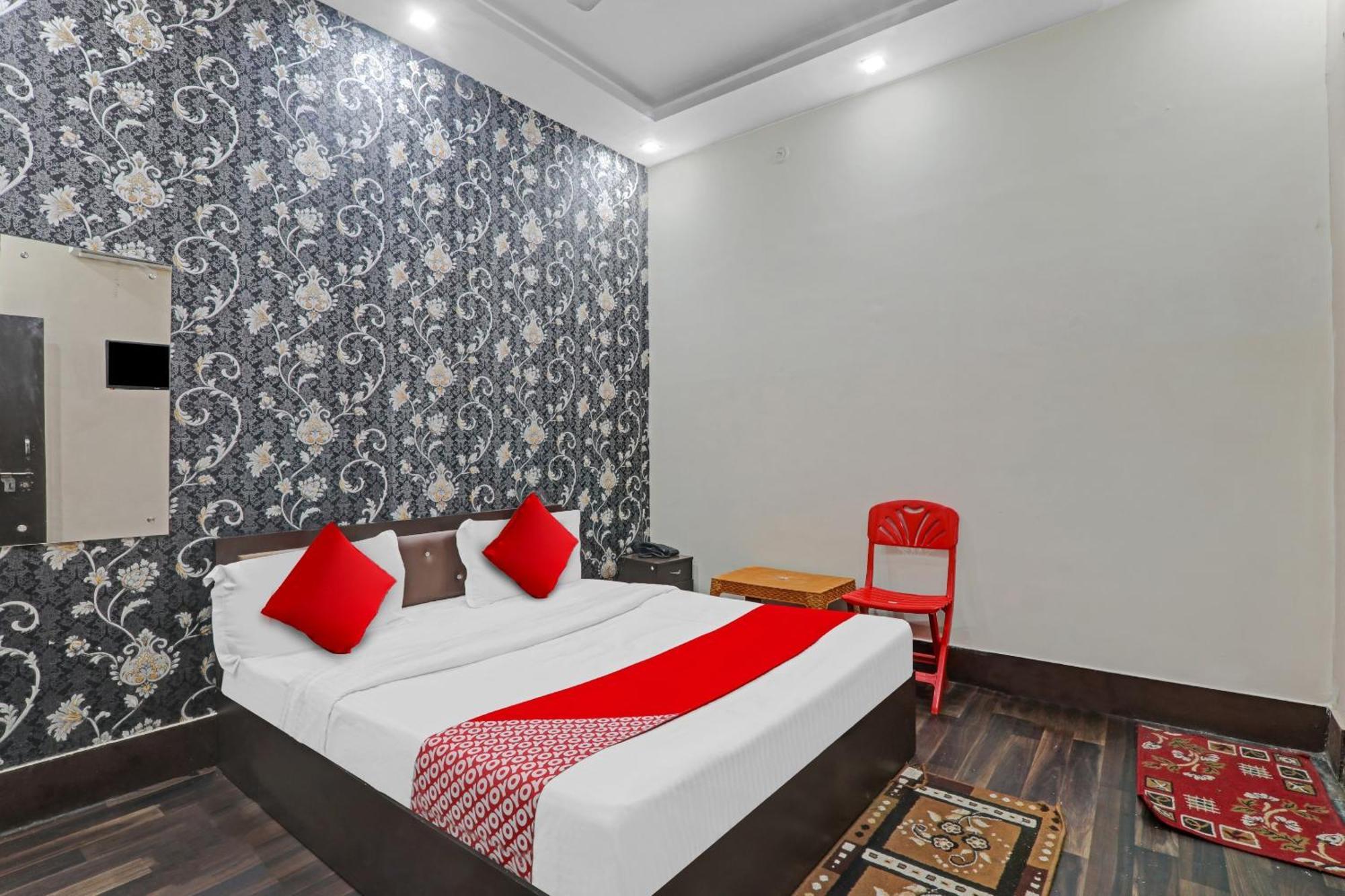 Hotel O New Pacifica Grand Near Phoenix United 러크나우 외부 사진